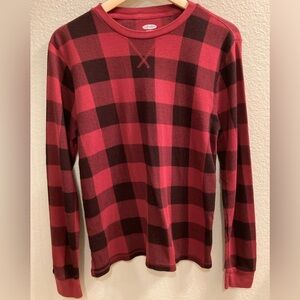 Old Navy waffle knit long sleeve red and black Buffalo plaid, size medium